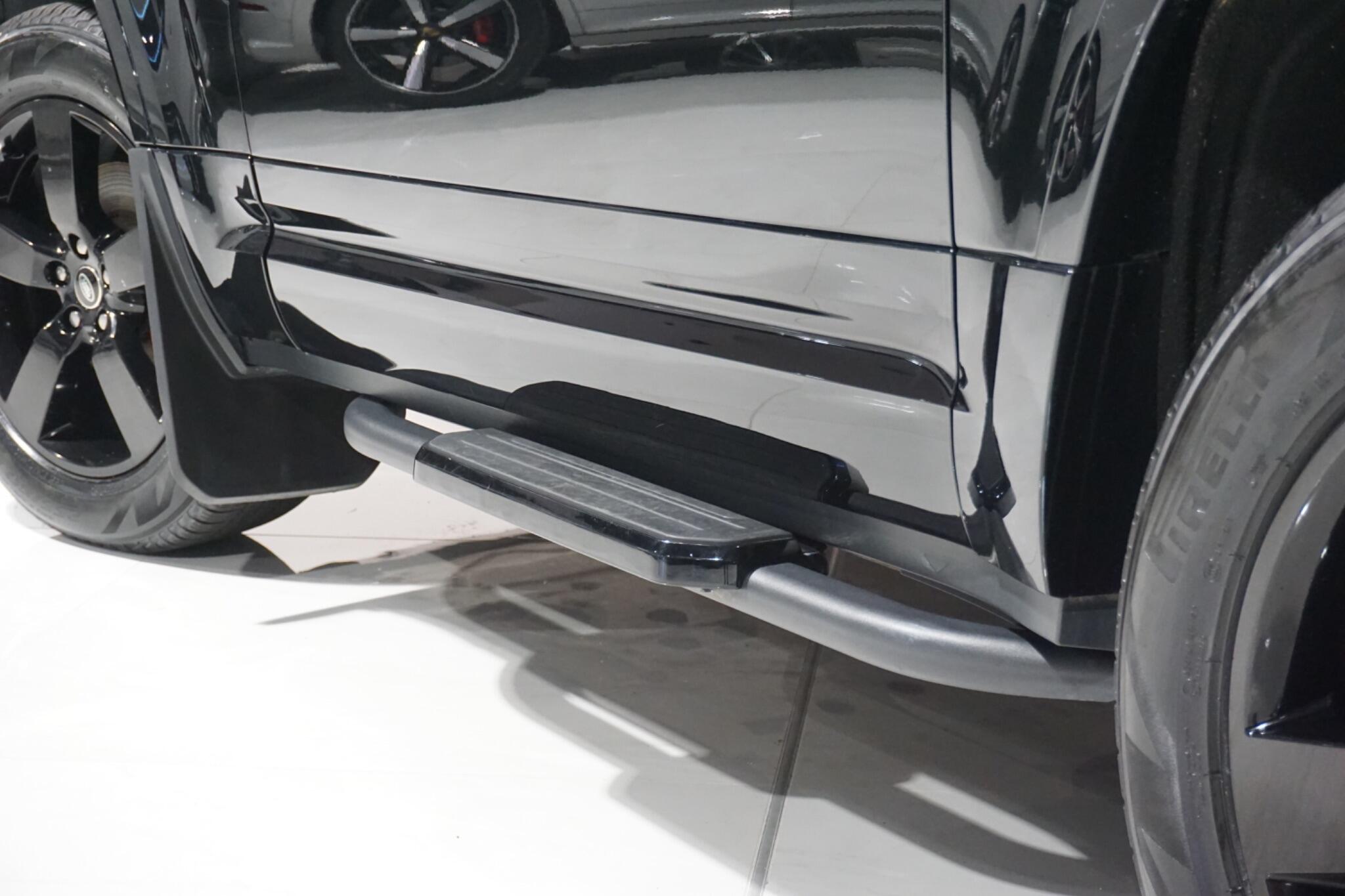 Land Rover Defender 90 3.0 D250 MHEV X-Dynamic HSE SUV 3dr Diesel Auto 4WD Euro 6 (s/s) (250 ps)